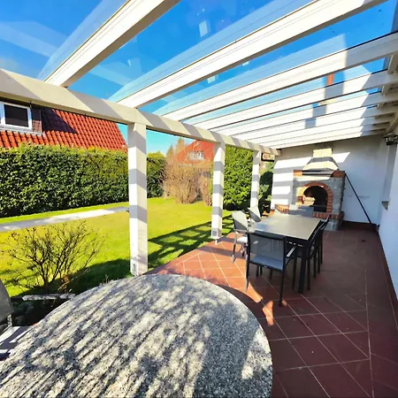Ferienhaus Haus Dünenwind *